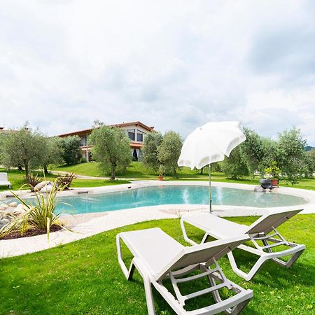 Agriturismo Fioralba Полпенаце дел Гарда Екстериор снимка