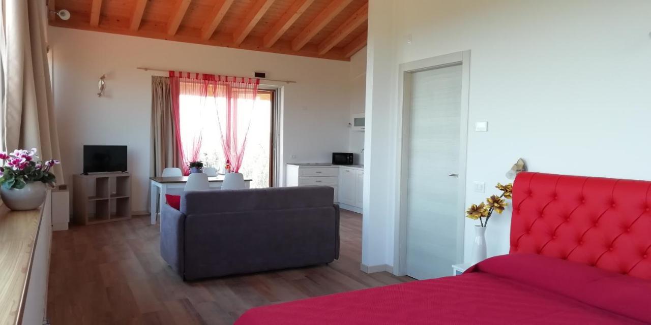 Agriturismo Fioralba Полпенаце дел Гарда Екстериор снимка