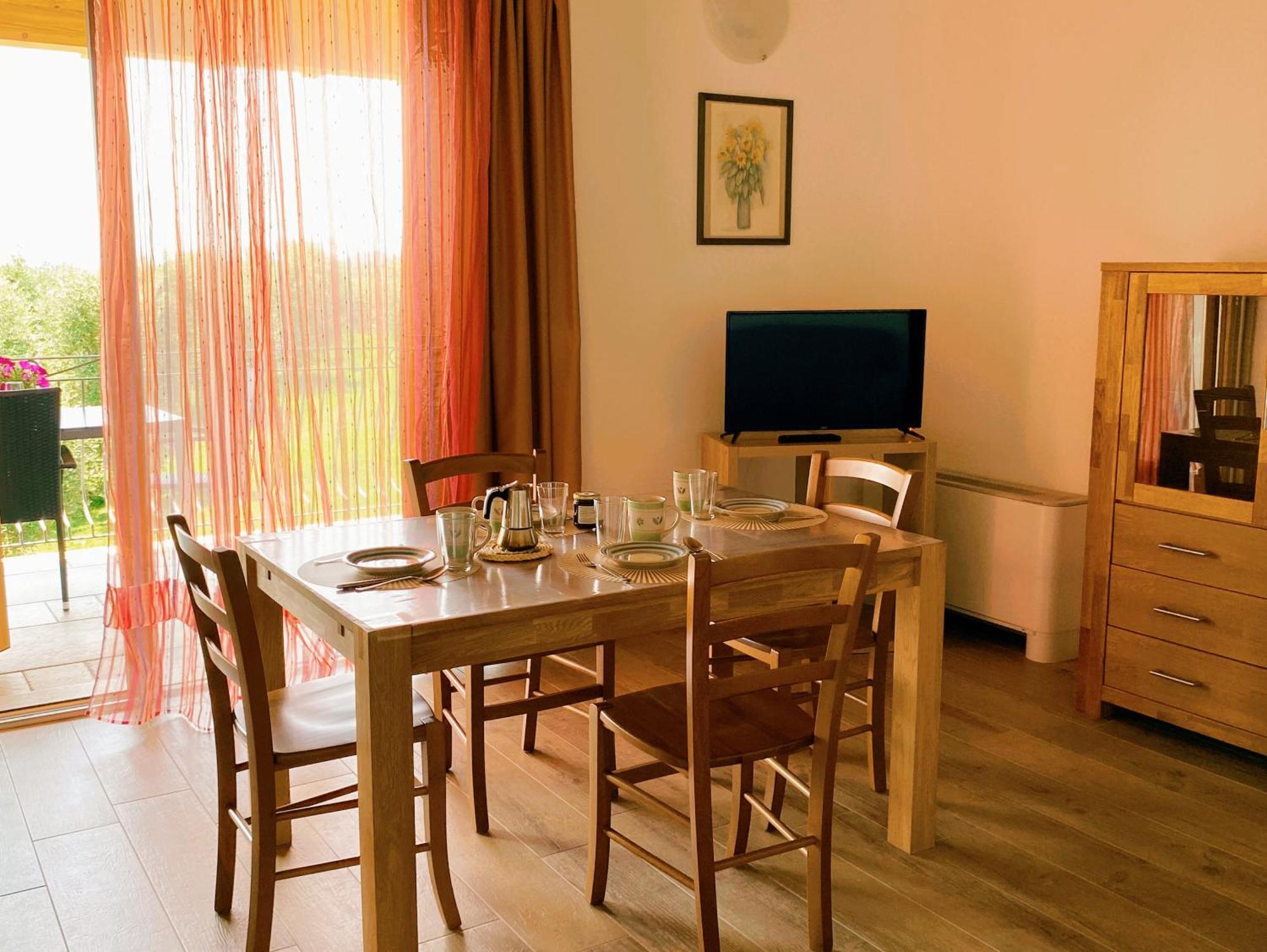 Agriturismo Fioralba Полпенаце дел Гарда Екстериор снимка
