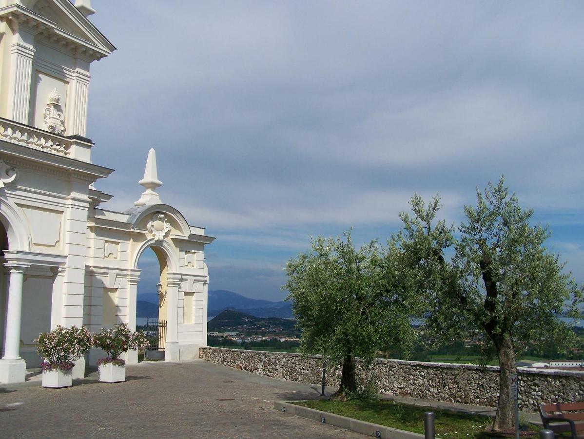 Agriturismo Fioralba Полпенаце дел Гарда Екстериор снимка